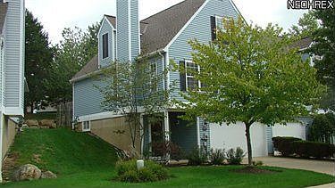 2nd image of 661 Quarry Ln #18
