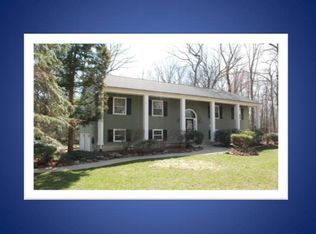 2 Leigh Ct., Allendale, NJ 07401