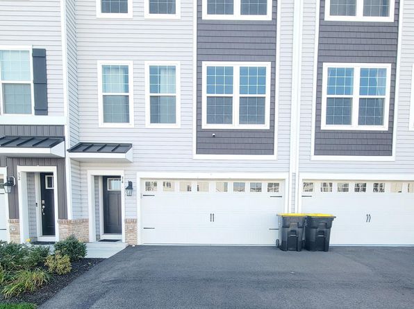 34 Autumn Park Dr