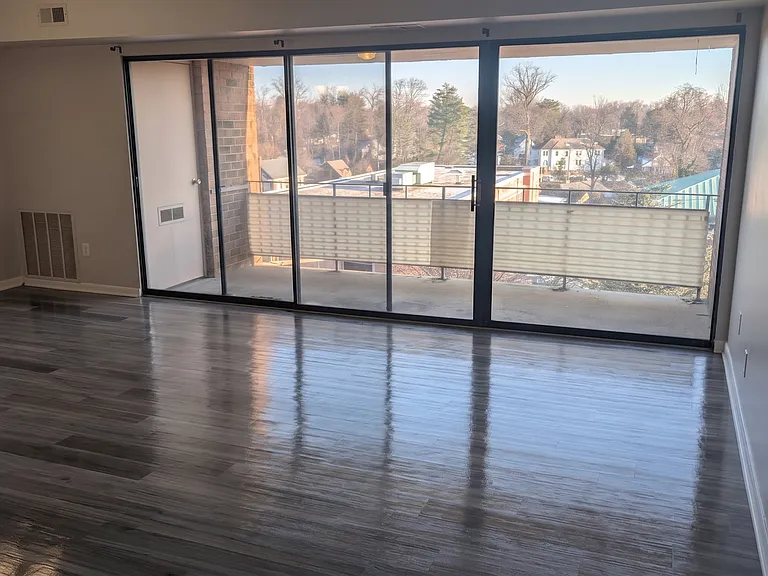 6810 Park Heights Ave — Photo 1