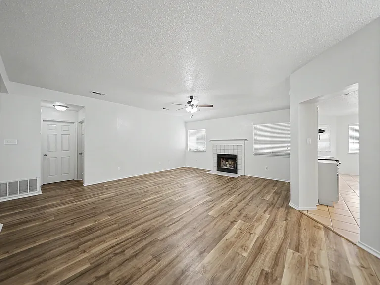 3611 Dorothy Jane Dr — Photo 9