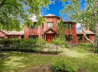 18 Hill Top Trl, Whitchurch Stouffville, ON L4A3G7