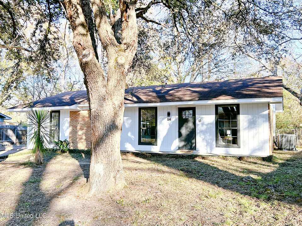 1st image of 114 Skylane Dr