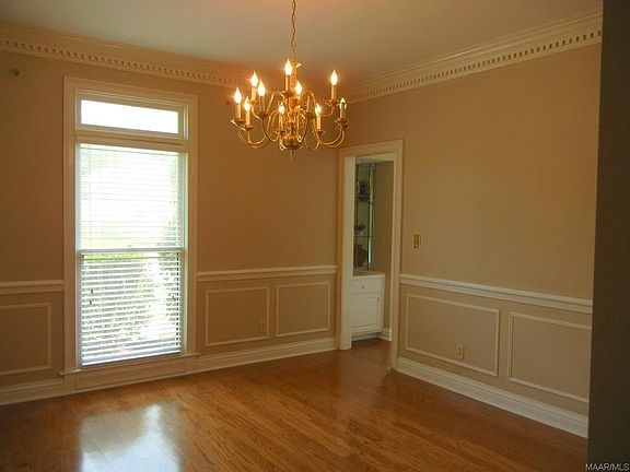 3rd image of 6336 Eastwood Glen Pl