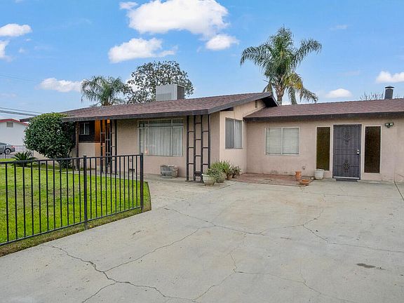 2nd image of 1209 Pioneer Avenue