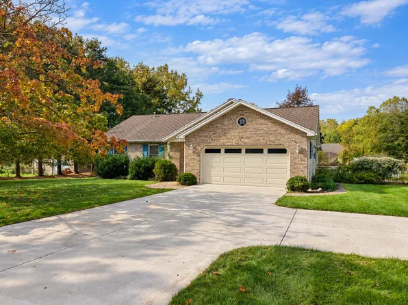 2615 College Rd, Holt, MI 48842