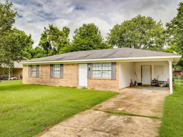 434 Paige Cir, Sterlington, LA 71280