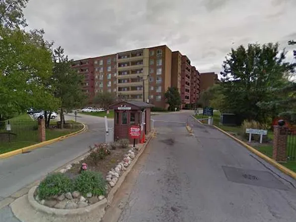 100 Park Ave APT 706, Calumet City, IL 60409