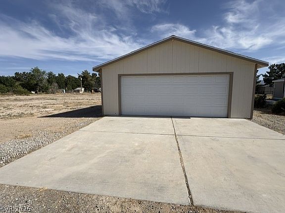 4th image of 3231 Paiute Blvd