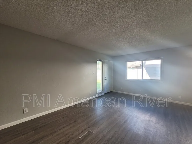 9045 Montoya St #2 — Photo 4