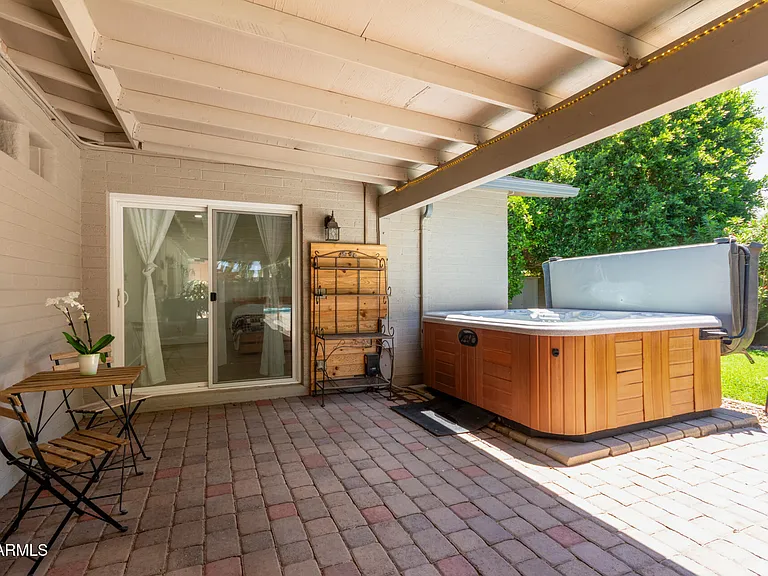 1347 W Lobo Ave — Photo 28