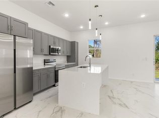 1918 Wanda Ave N, Lehigh Acres, FL 33971