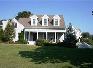 5 Clark St, Sandwich, MA 02563