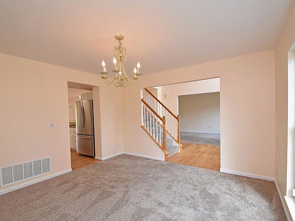 4th image of 6379 Hedgerow Dr