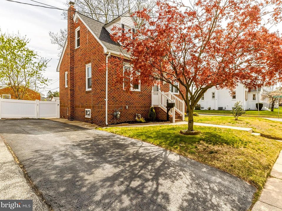 1st image of 439 Democrat Rd