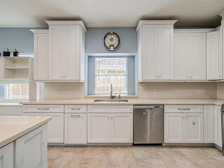 3631 Sunset Meadows Dr — Photo 14