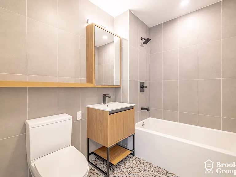 3009 Avenue I #6D — Photo 7