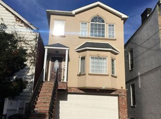 236 69th St #1, Guttenberg, NJ 07093