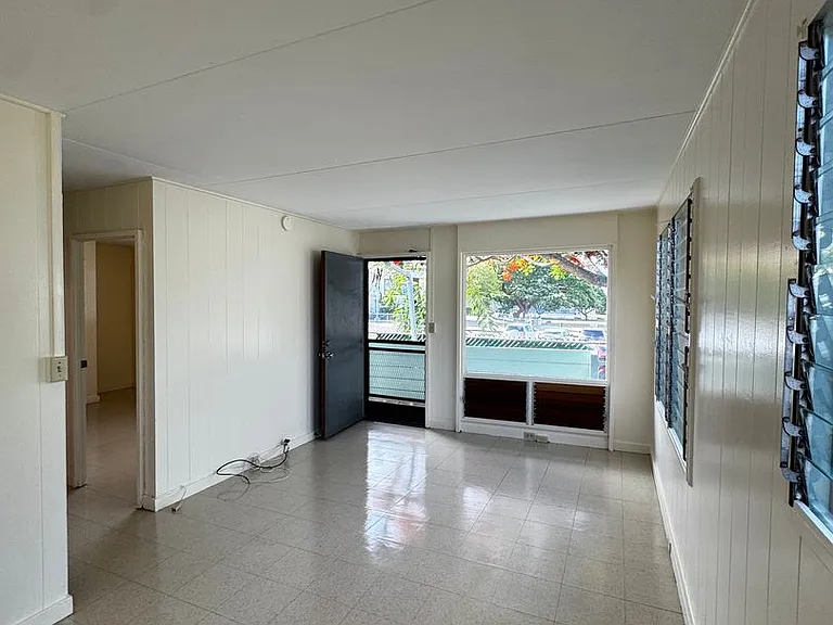 805 Lehua Ave — Photo 3