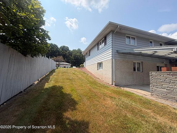 4th image of 116 Sunset Rd