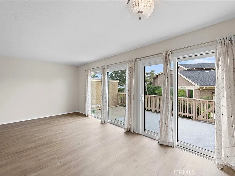 218 Avenida Adobe — Photo 4