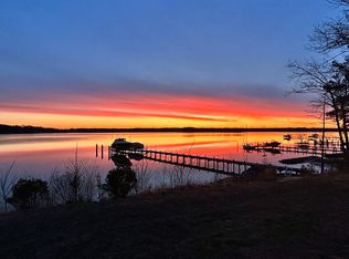 131 Yankee Point Rd, Lancaster, VA 22503