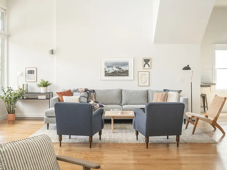 19Cottage - Private Rooms in Coliving Building — Photo 7