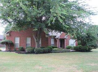73 Chapel Creek Dr, Jackson, TN 38305