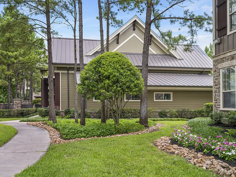 The Woodlands Lodge Apartments in The Woodlands, Texas