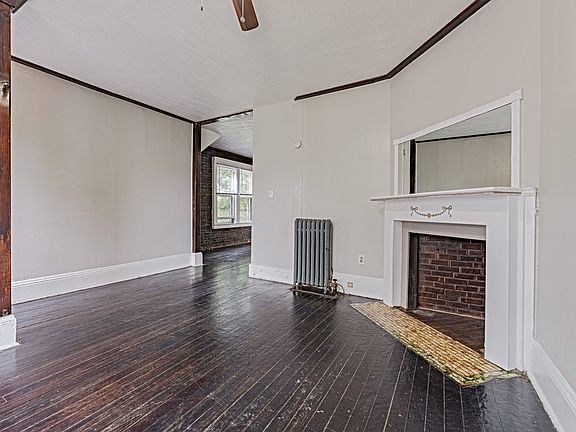 5th image of 1891 W 48th St