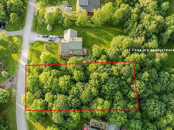 2nd image of 84 Mountaintop Rd