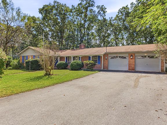 2nd image of 112 Wright Rd