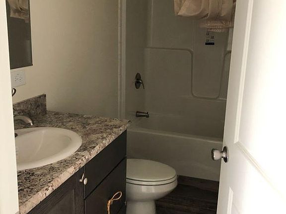 3rd image of 901 Aubin St Lot 93