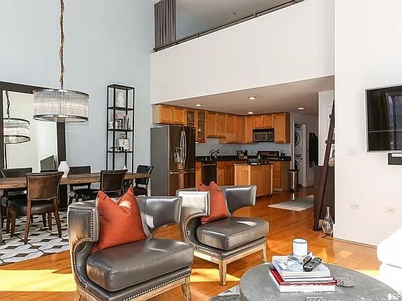 5th image of 468 Tehama St APT 11