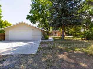 1098 Cherryvale Rd, Boulder, CO 80303