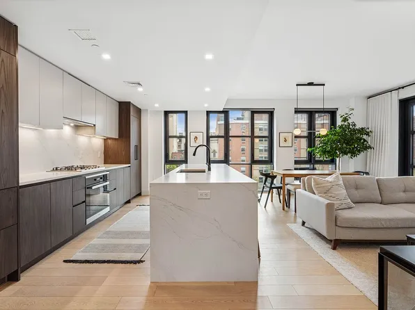 11 Hancock Pl #406, New York, NY 10027