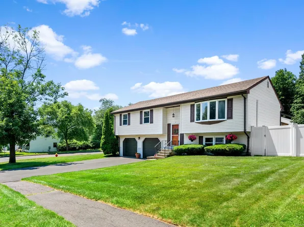 71 Ridge Road, Enfield, CT 06082