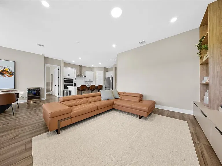 16055 Silver Brook Way — Photo 31
