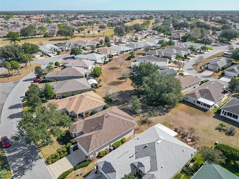 9746 SW 89th Loop — Photo 49