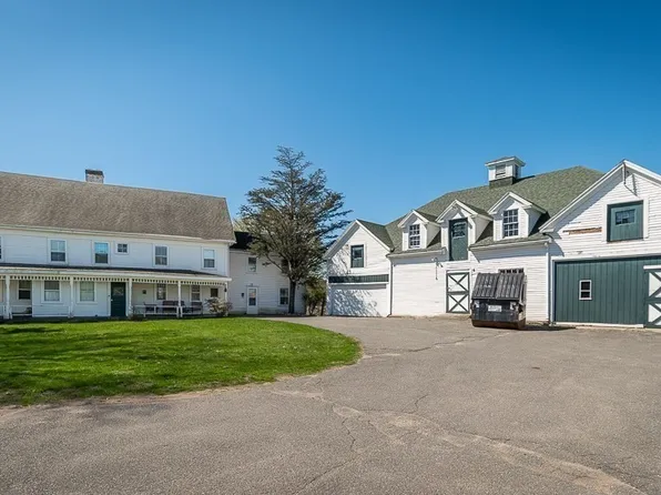 249 Rowley Bridge Rd, Topsfield, MA 01983