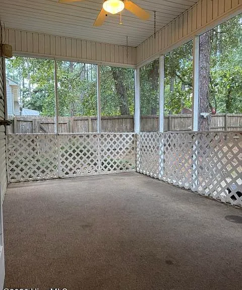 111 Michael Ln — Photo 39