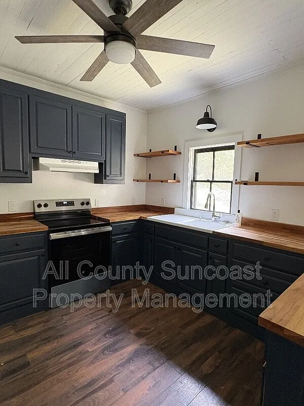2 bed, 1.0 bath, $1,445 — Photo 3