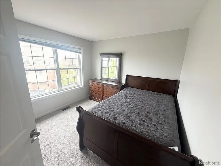 3044 Barclay Way — Photo 13