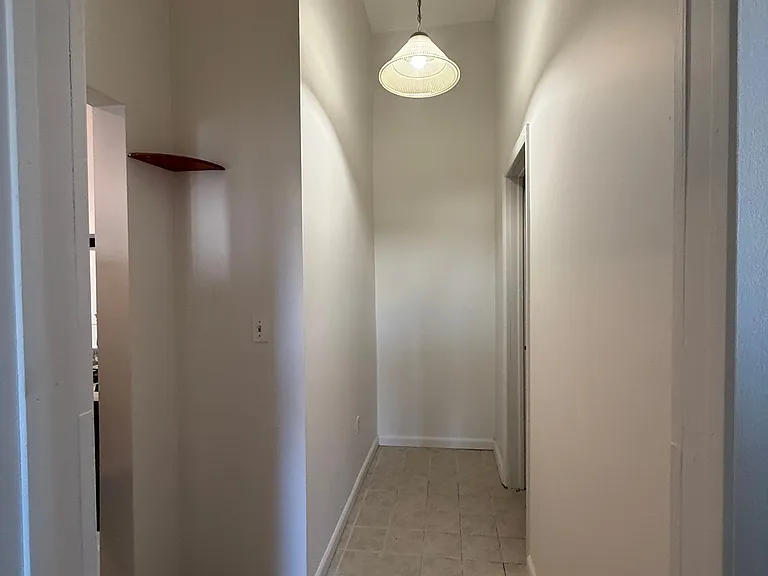 100 S Washington Ave #1 — Photo 7