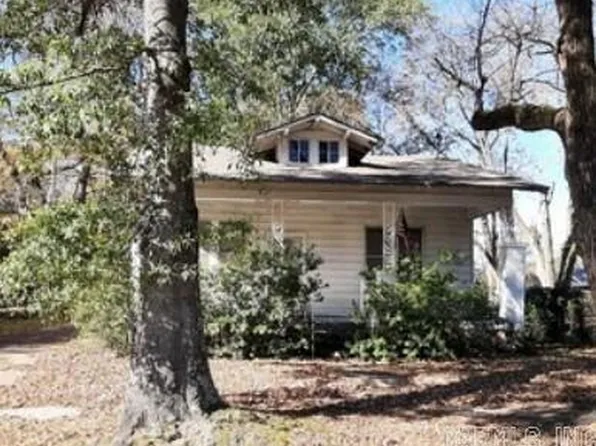 614 Marsh Ave, El Dorado, AR 71730