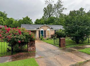 1260 Chickamauga Ave, Memphis, TN 38109
