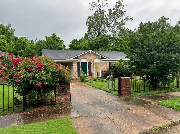 1260 Chickamauga Ave, Memphis, TN 38109