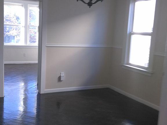4th image of 336 Sanford Ave APT B