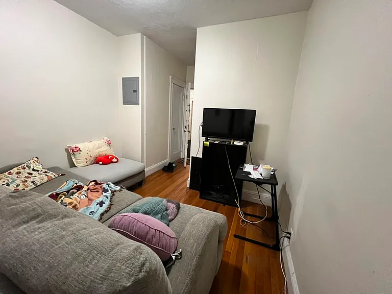 116-120 Washington St #33 — Photo 6