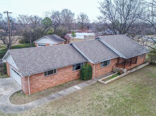 2121 S 23rd St, Fort Smith, AR 72901